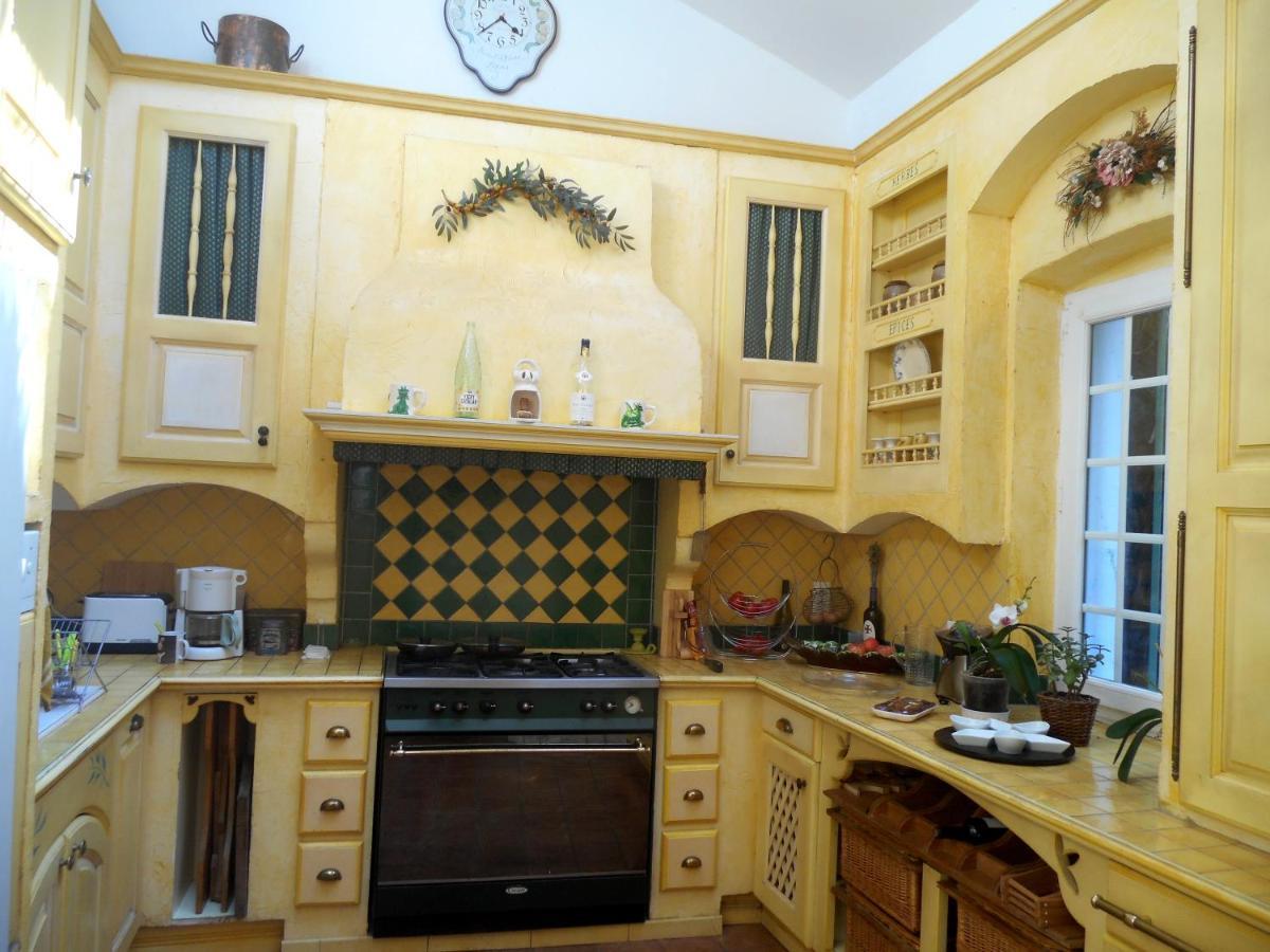 Logis De La Meschaussee, Dans Donjon Du Xie Siecle Canet  외부 사진